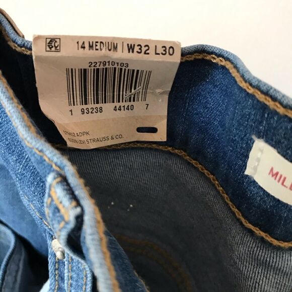 New! Levi’s Mile High Rise Ripped Distressed Raw Hem Frayed Skinny Jeans - Picture 9 of 11